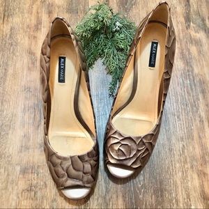 Alex Marie Leather Heels. Size 8.